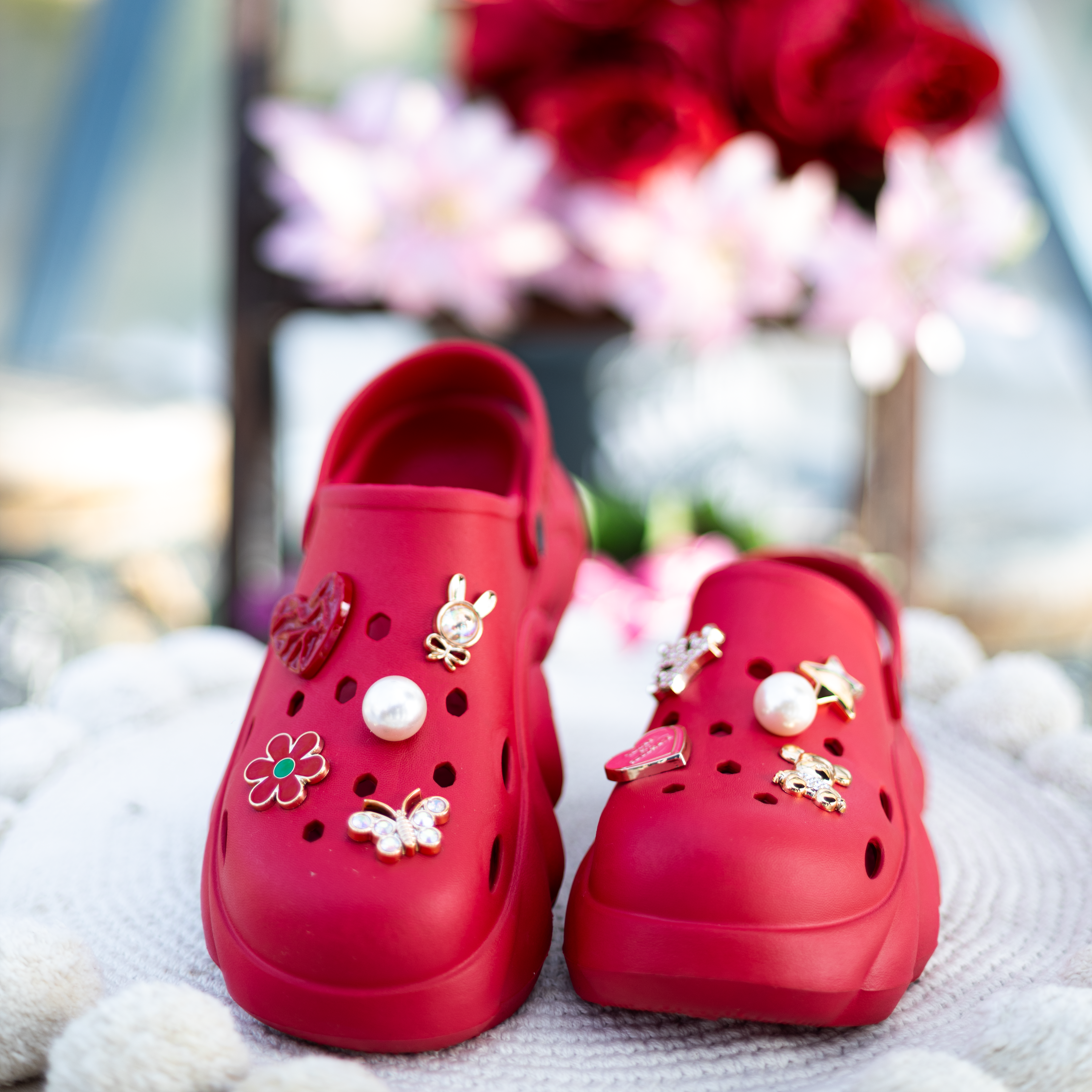 Valentine Clogs variant 1